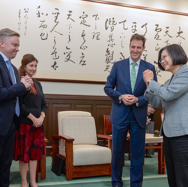 Australia-Taiwan people-to-people links and cultural exchange