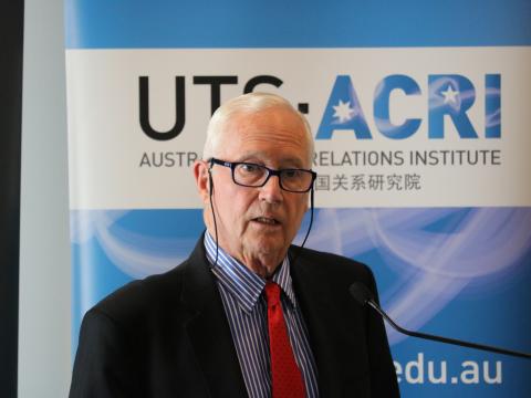 20171128 Australia-China Relations Institute_Robert Macklin_Dragon and Kangaroo_Melbourne.JPG